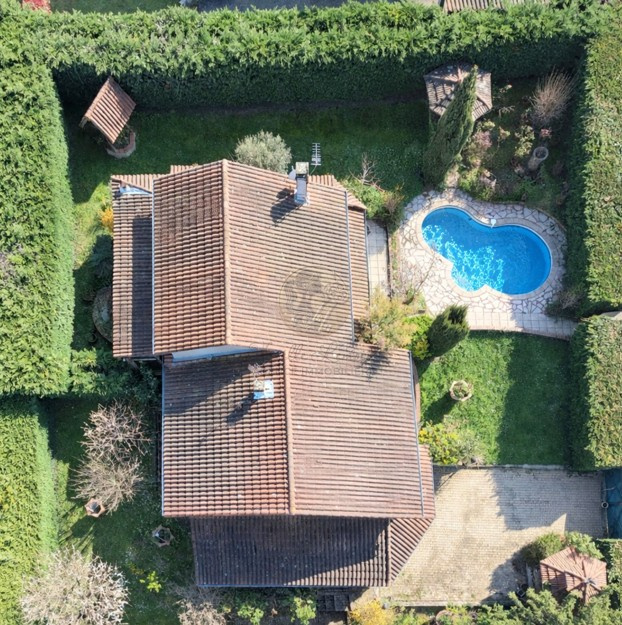 Maison familiale avec vue panoramique et un emplacement privilégié - Vourles